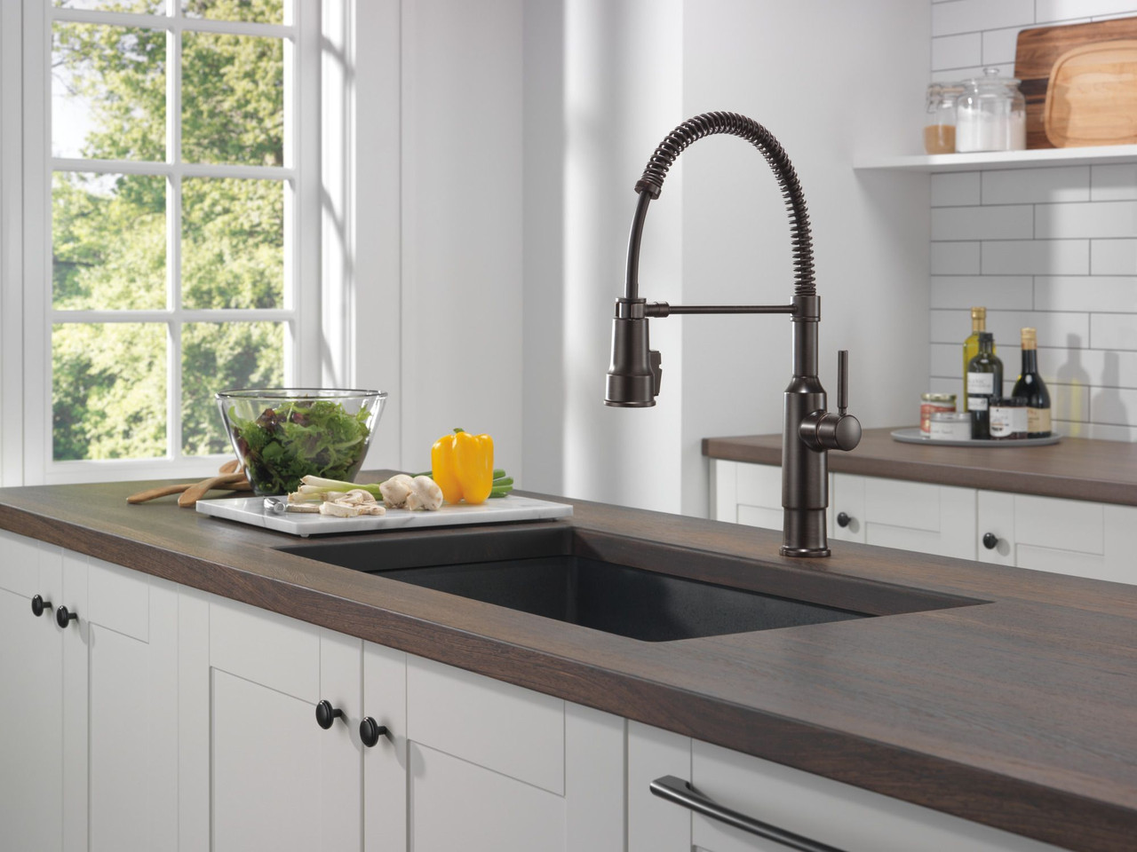 Delta 18804Z-RB-DST Theodora Single Handle Pull Down Spring Kitchen Faucet, Venetian Bronze