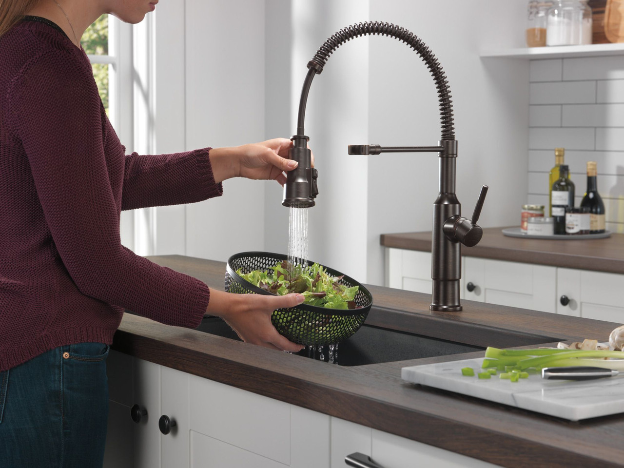 Delta 18804Z-RB-DST Theodora Single Handle Pull Down Spring Kitchen Faucet, Venetian Bronze