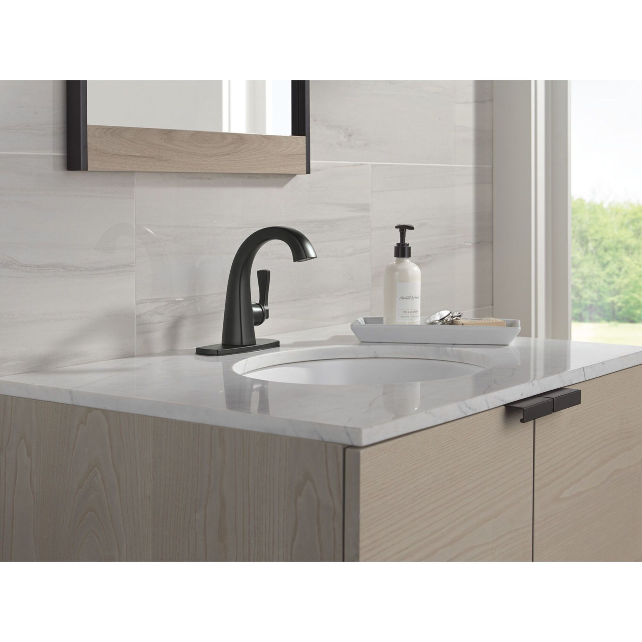 Delta 577-BLMPU-DST Stryke 6.44-in x 6.00-in x 7.38-in Single Handle Bathroom Faucet, Matte Black