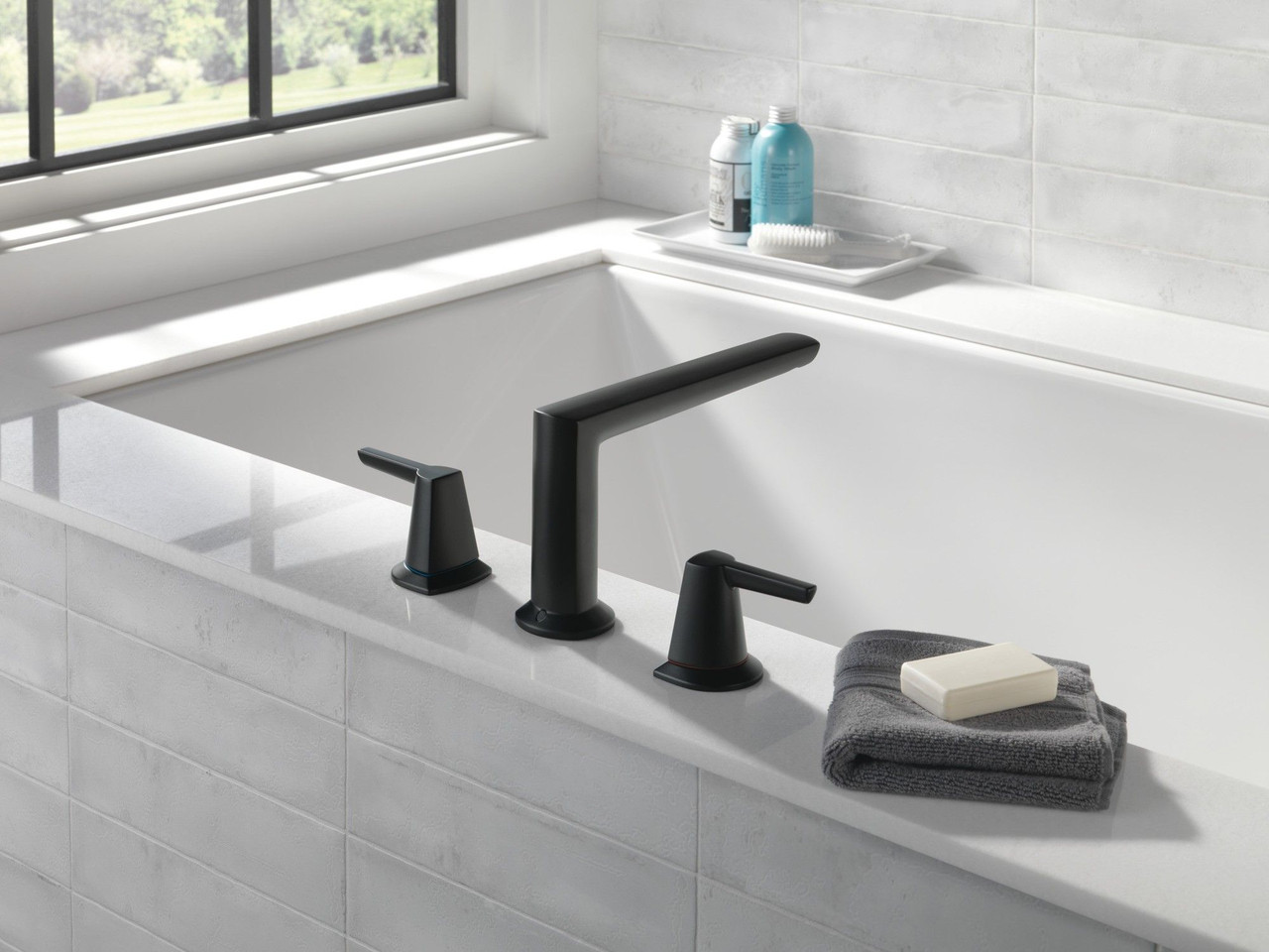 T2771-BL Galeon Delta Galeon 3-Hole Roman Tub Trim, Matte Black