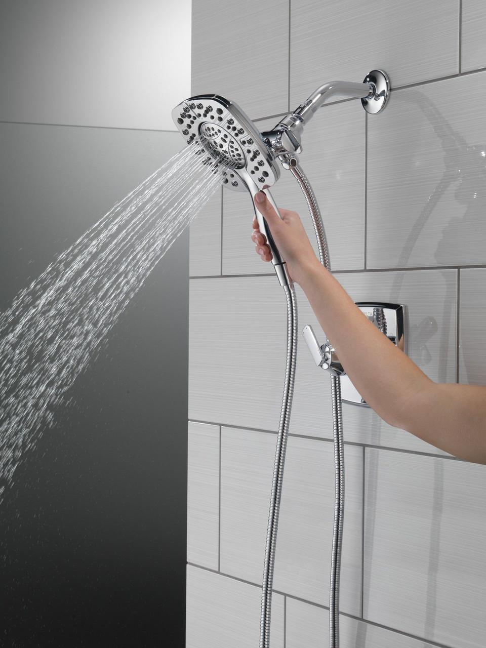 Delta 58498Universal Showering Components In2ition HSSH 1.75 GPM 4-Setting, Chrome