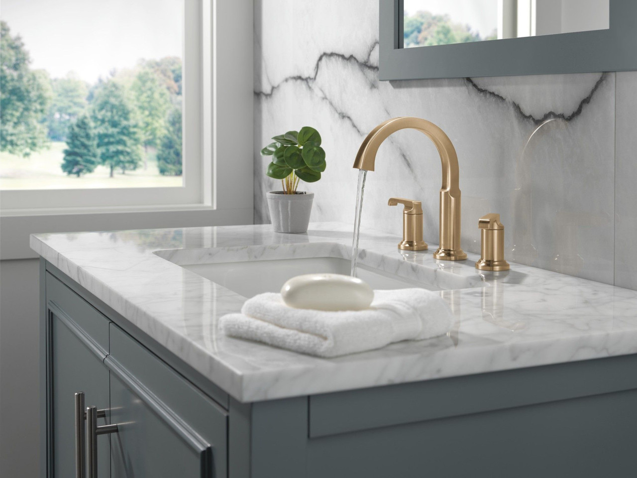 Delta 35588-CZ-PR-DST Tetra Two Handle Widespread Bathroom Faucet, Lumicoat Champagne Bronze