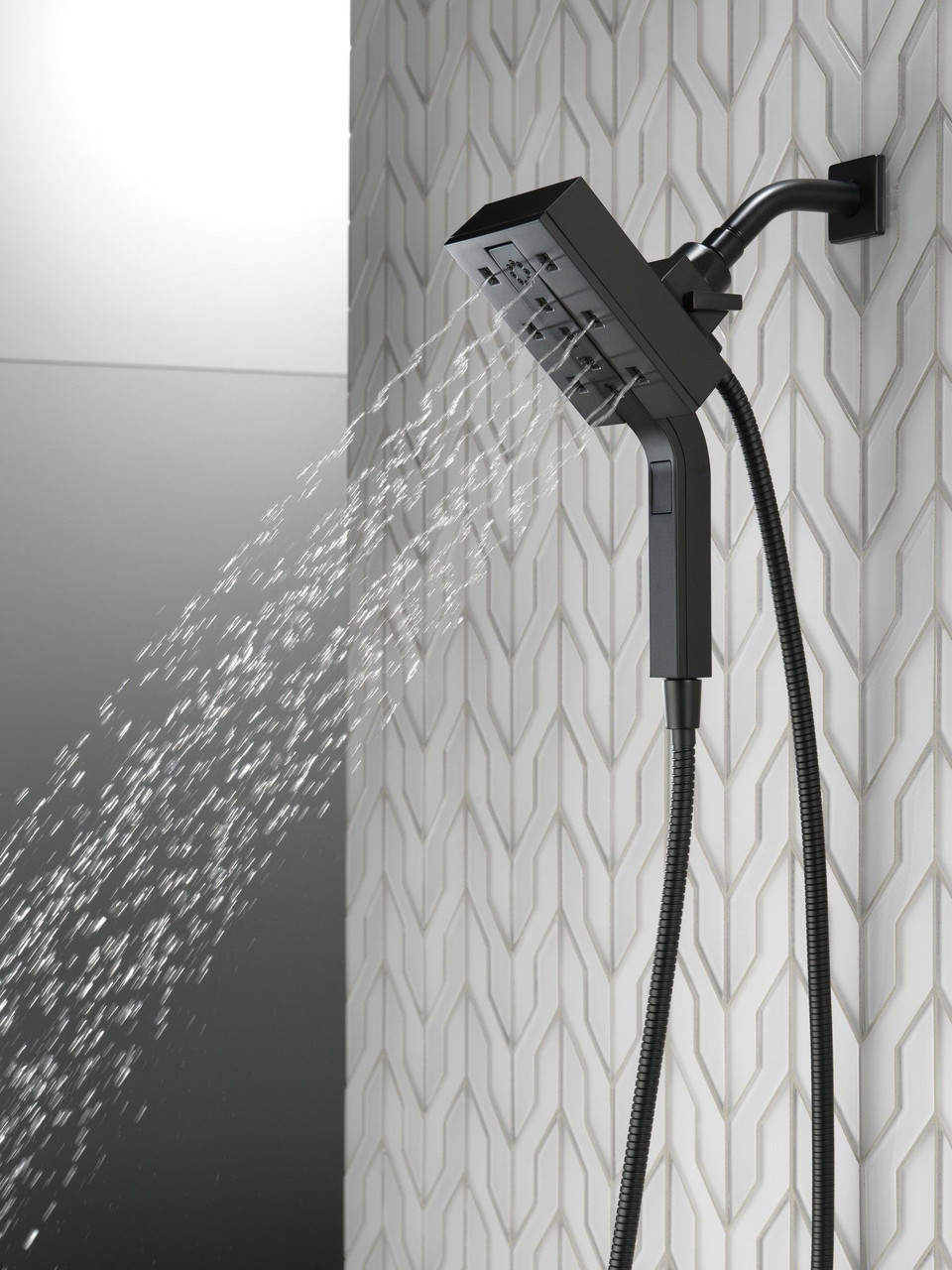 Delta 58473-BL Universal Showering Components H2Okinetic In2ition 4-Setting Two-in-One Shower, Matte Black