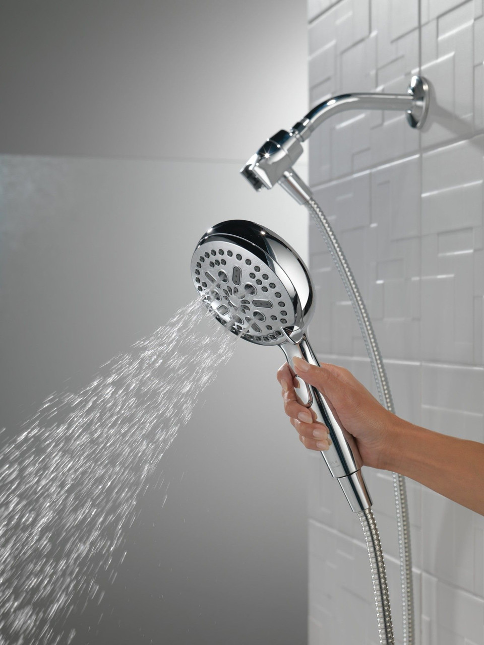 Delta 54810-PK Universal Showering Components 7-Setting SureDock Magnetic Hand Shower, Chrome