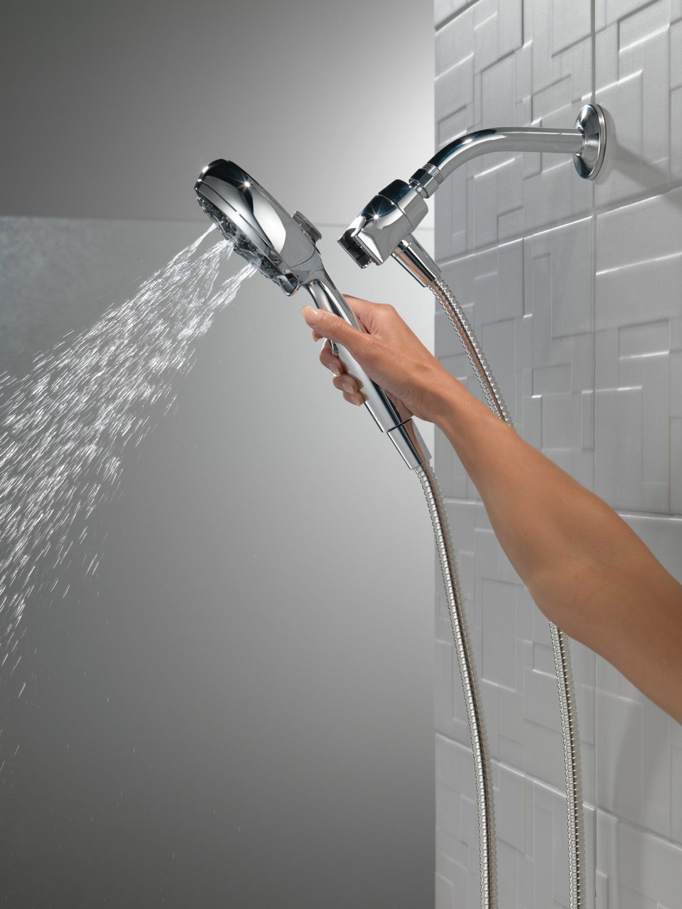 54810-PK Universal Showering Components 7-Setting SureDock Magnetic Hand Shower, Chrome