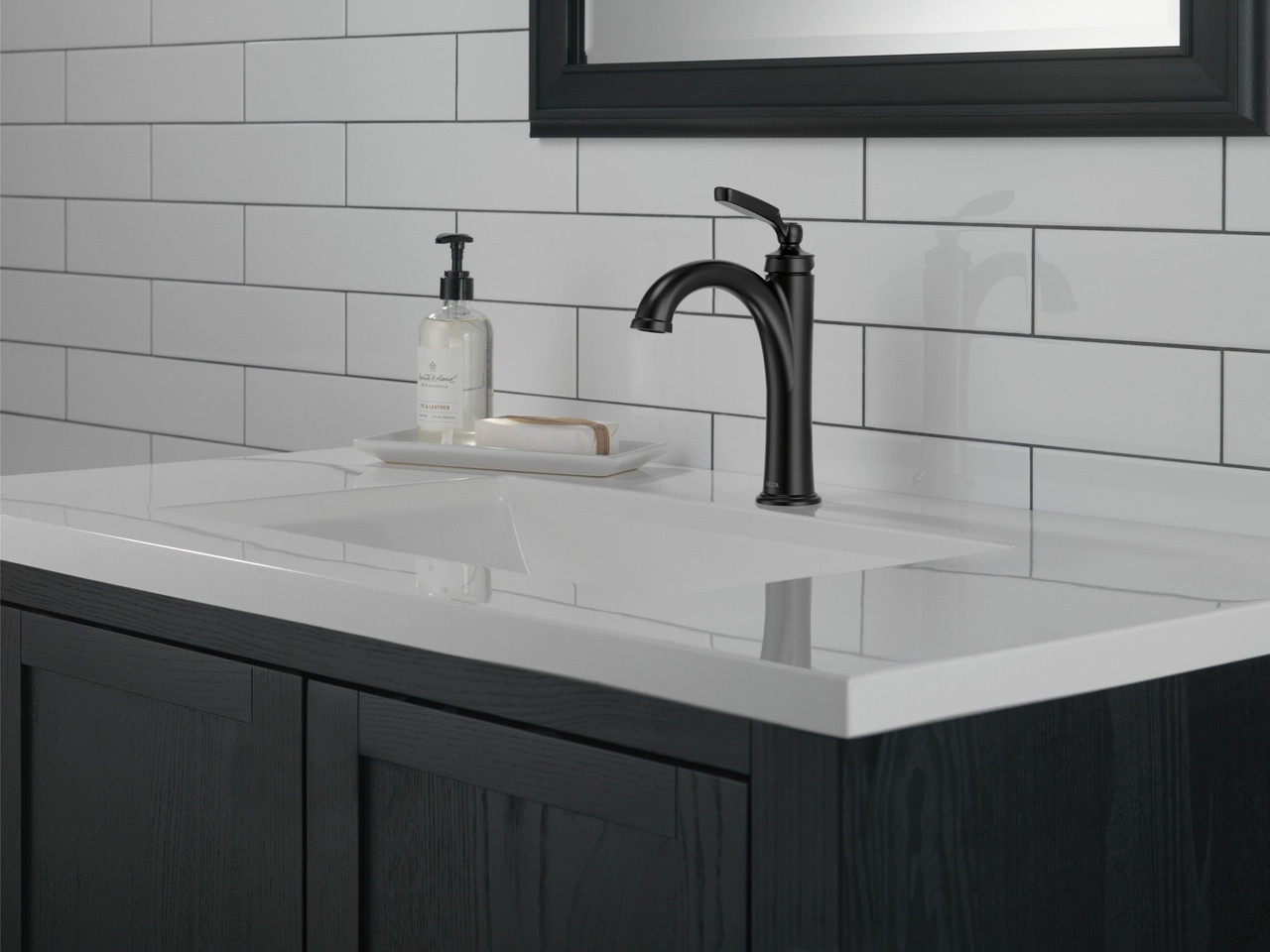 Delta 532-BLMPU-DST Woodhurst Single Handle Bathroom Faucet, Matte Black
