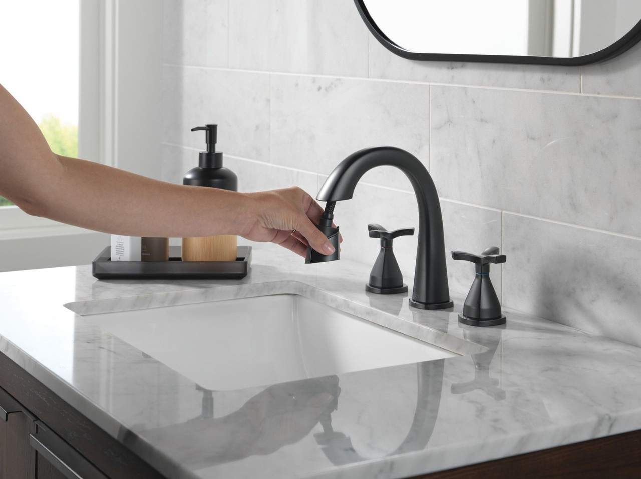 Delta 357756-BLPD-DST Stryke Two Handle Widespread Pull Down Bathroom Faucet, Matte Black