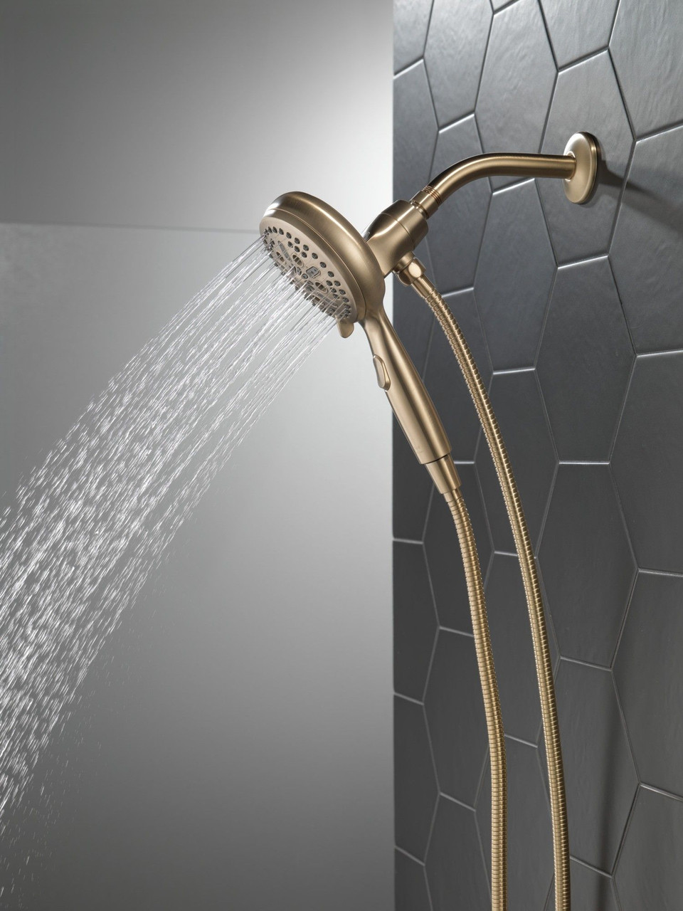 Delta 54810-CZ-PK Universal Showering Components 7-Setting SureDock Magnetic Hand Shower, Champagne Bronze
