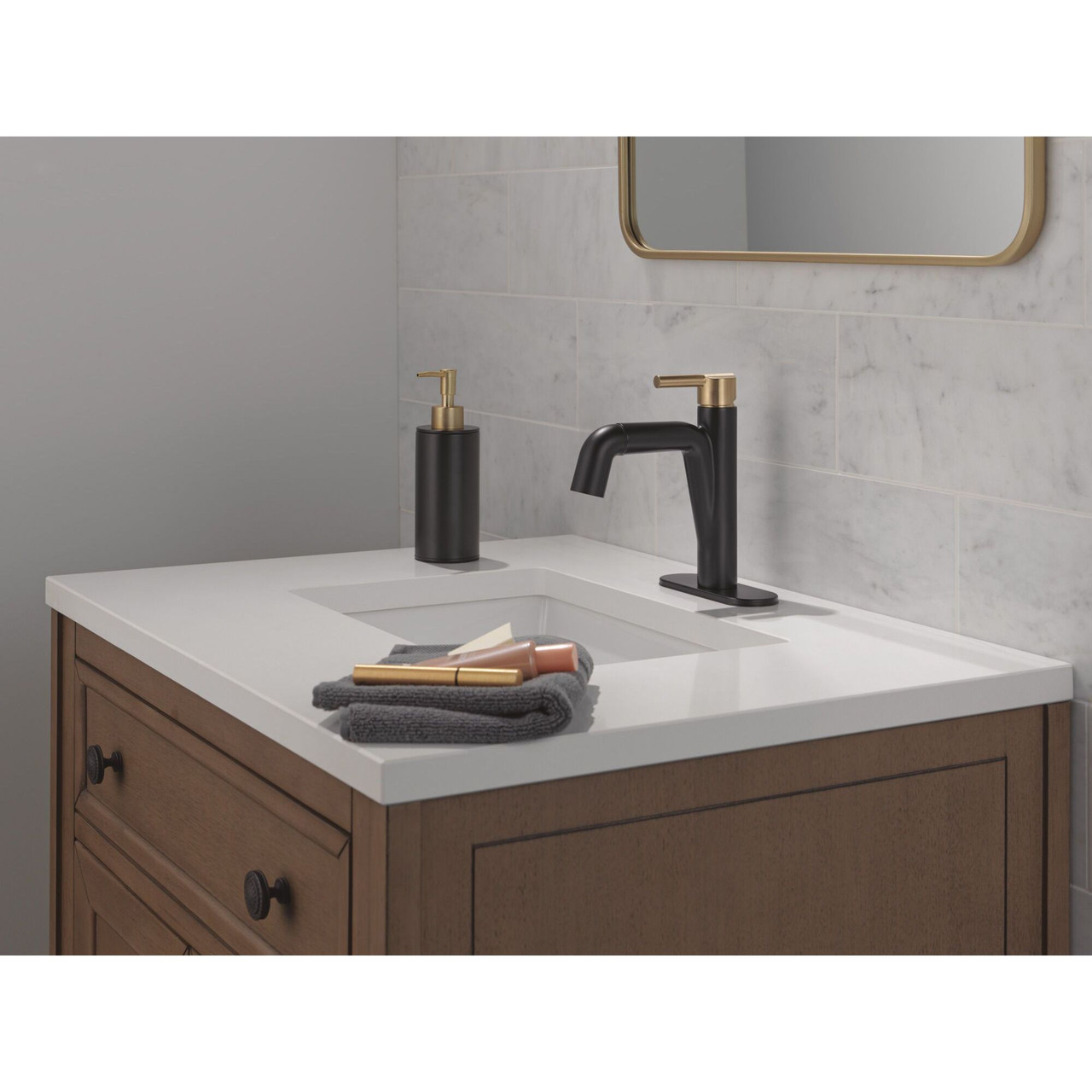 Delta 15849LF-GZPD Nicoli 7.31-in x 6.06-in x 8.63-in Single Handle Pull-Down Bathroom Faucet, Matte Black and Champagne Bronze