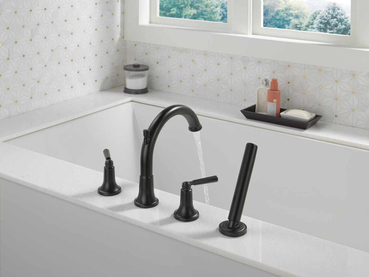 T4735-BL SAYLOR Delta SAYLOR Roman Tub Trim with Hand Shower, Matte Black