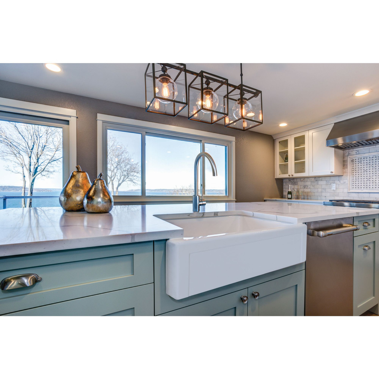 Aries 30-7/8" x 20-3/16 x 10" Fireclay underrmount farmhouse reversible roman/plain super single bowl