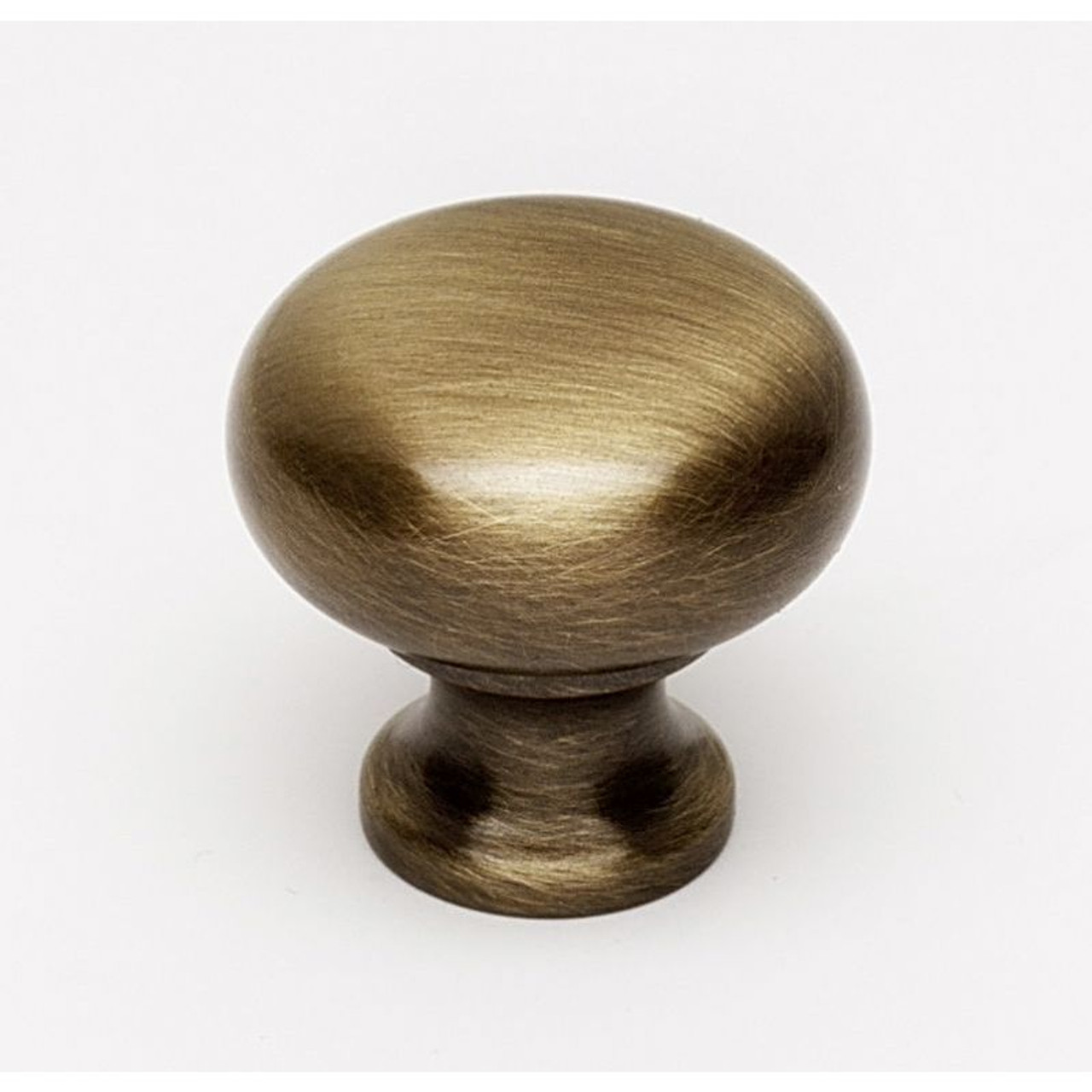 A1067-AE Knob Traditional 1-in in Antique English A1067-AE Knob Traditional 1-in in Antique English