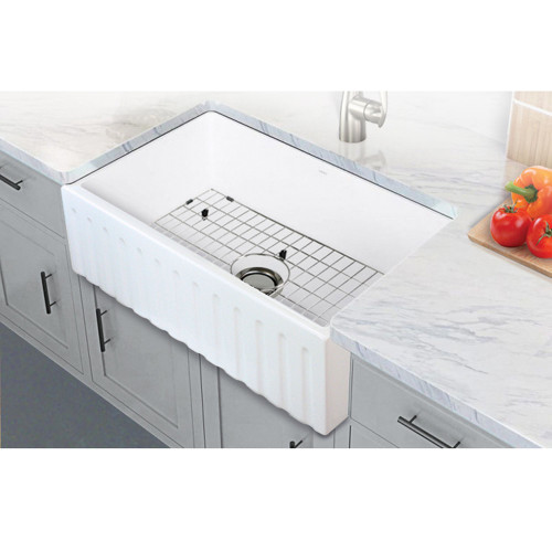 30-in x 20-in x 10-in Super Single Bowl with Reversible (Fluted/Plain) Front, Farmhouse Fireclay Kitchen Sink, Undermount Installation, in White with Grid, Strainer, Installation Kit