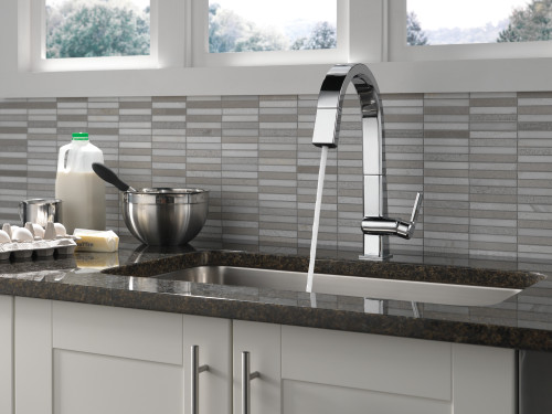 9193-DST Pivotal Single Handle Lever Faucet in Chrome