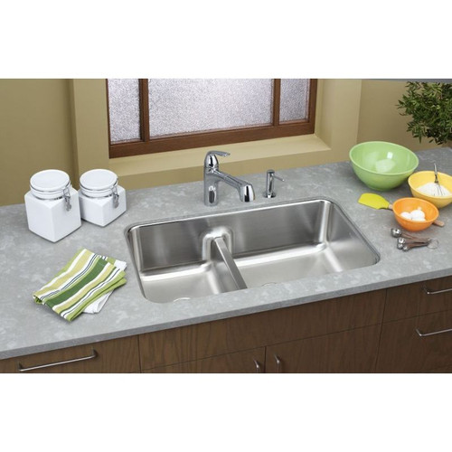 Elkay ELUHAQD32179 Stainless Steel Double Bowl Undermount Sink in Lustrous Highlighted Satin