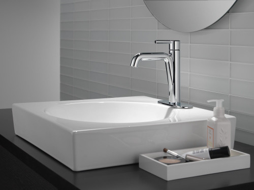 15849LF Nicoli Single Handle Bathroom Faucet, Chrome