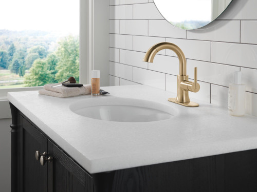Delta 559HAR-CZPD-DST Trinsic Single Handle Pull Down Bathroom Faucet, Champagne Bronze