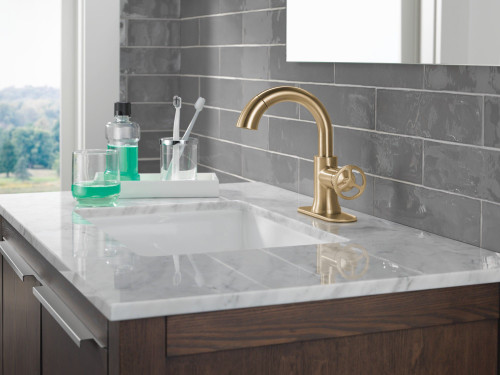 Delta 558HAR-CZPD-DST Trinsic Single Handle Pull Down Bathroom Faucet, Champagne Bronze