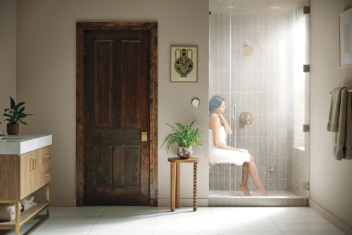 H550CZ Stryke Single Handle Lever, Champagne Bronze