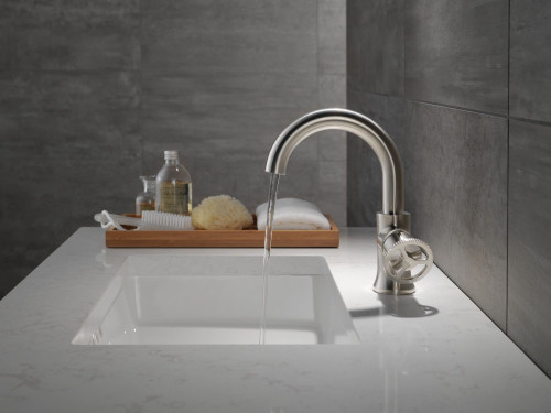 Delta 558HAR-SS-DST Trinsic Single Handle Bathroom Faucet, Stainless