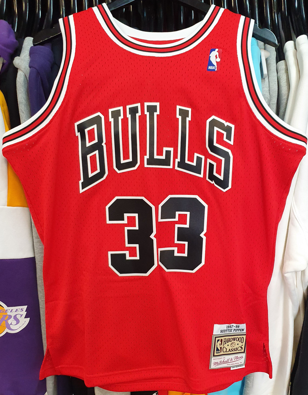 Mitchell & Ness Nba Chicago Bulls 'scottie Pippen' Swingman Jersey in Red