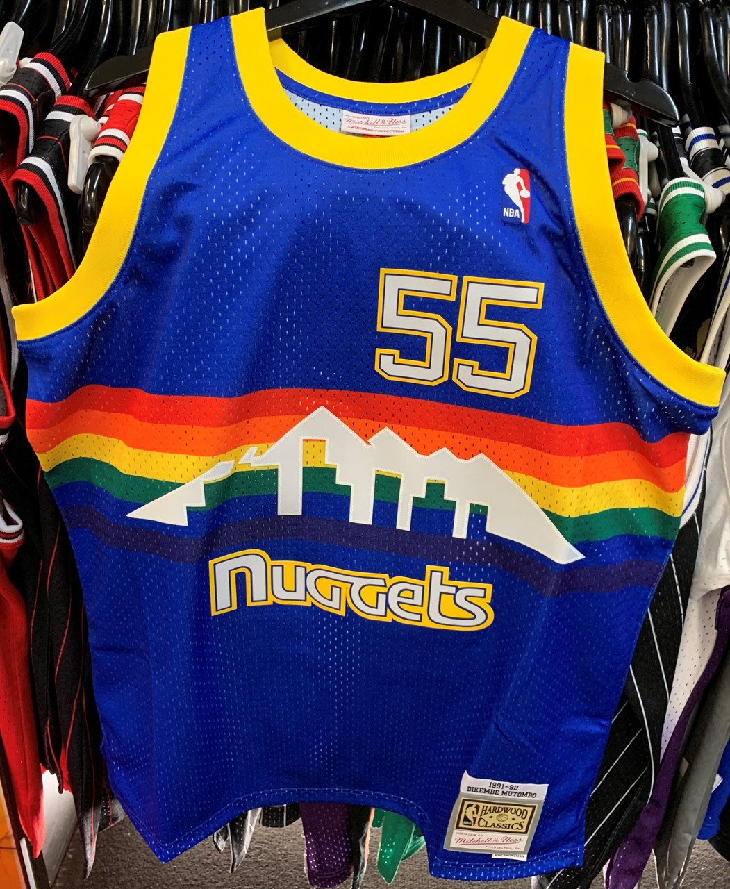 dikembe mutombo nuggets jersey