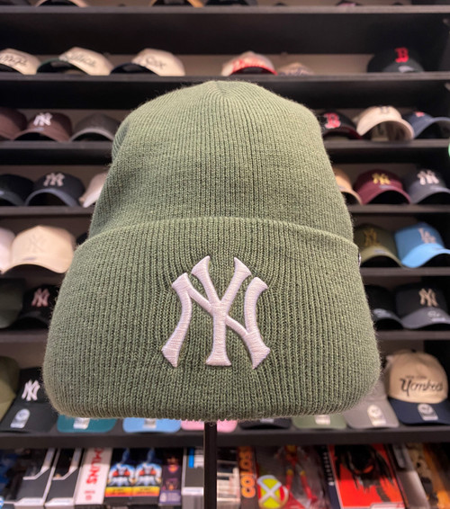 New York Yankees Logo Beige \u0026 White 
