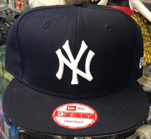 New Era Snapbacks and 59Fifty Fitted Caps , Hats and Beanies