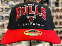 Chicago Bulls Block Arch Mitchell & Ness NBA  2-Tone Snapback Hat