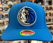 Dallas Mavericks Logo Mitchell & Ness NBA Blue Snapback Hat