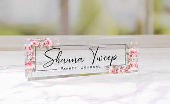 Modern Oval Acrylic Name Plate – Personalized Desk Sign, Free Shipping