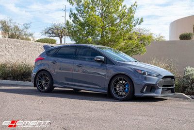 19x8 5x108 40mm 235/35/19 | 2017 Ford Focus RS