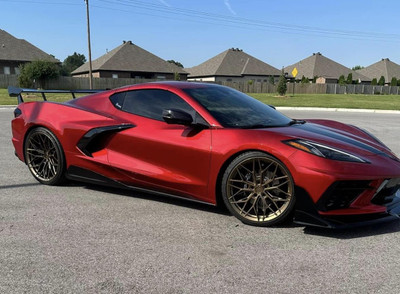 20x9 5x120 36mm 255/30/20 | 21x12 5x120 54mm 325/25/21 | 2024 Chevrolet Corvette C8 20x9 5x120 36mm 255/30/20 | 21x12 5x120 54mm 325/25/21 | 2024 Chevrolet Corvette C8