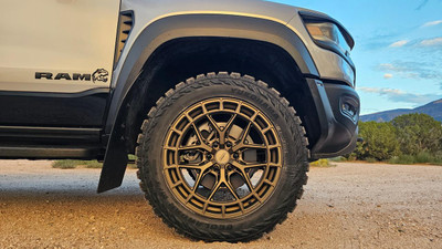 22x9.5 6x139.7 20mm 35/12.50/22 | 2022 Dodge Ram 1500 TRX 22x9.5 6x139.7 20mm 35/12.50/22 | 2022 Dodge Ram 1500 TRX