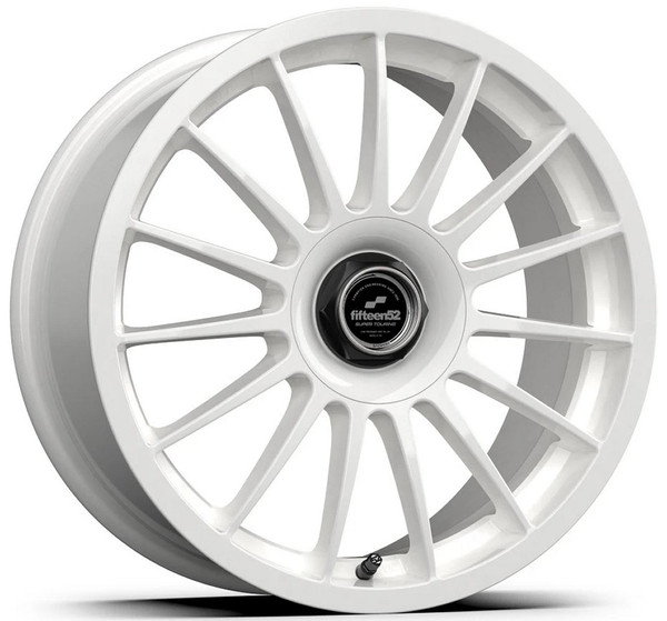 17x7.5 Fifteen52 Podium Rally White 5x100 5x4.5/114.3 40mm
