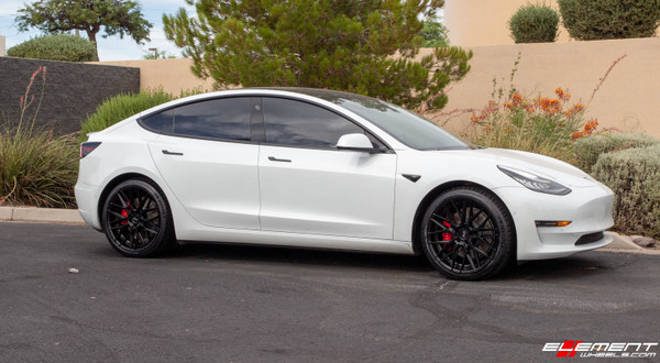 20x9 5x114.3 35mm 245/35/20 | 2018 Tesla Model 3 Performance