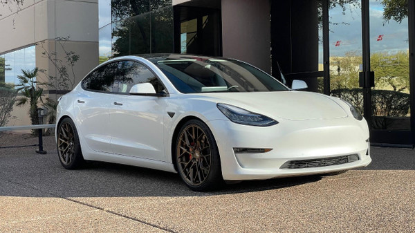  20x9 5x114.3 34mm 245/35/20 | 20x10 5x114.3 40mm 285/30/20 | 2020 Tesla Model 3 Performance 