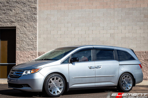  20x8.5 5x120 35mm 245/45/20 |  2012 Honda Odyssey 