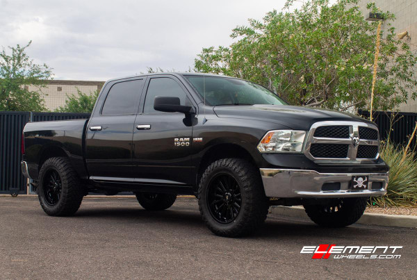 20x9.5 5x139.7 0mm 35/12.50/20 | 2013 Dodge Ram 1500