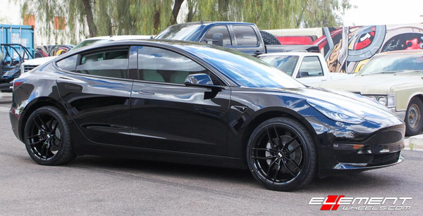20x9 5x114.3 35mm 245/35/20 | 20x10.5 5x114.3 45mm 285/30/20 | 2019 Tesla Model 3 Non-Performance