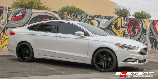 20x9 5x108 40mm 245/35/20 | 2017 Ford Fusion
