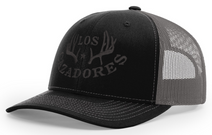 LOS CAZADORES ORIGINAL HORNS LOGO 112 XL CAP