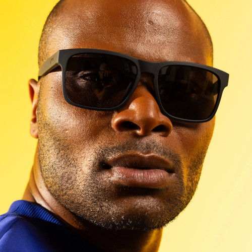 GOODR GRAND G FRAME SUNGLASSES. VARIANT NAME - GRIM REAPER'S SPRING FLING. SEEN ON MODEL.