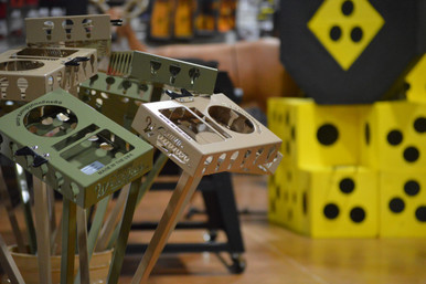 DOVE WRANGLER DOVE STAND