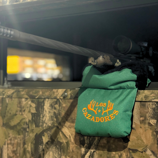 LOS CAZADORES EMBROIDERED SHOOTING BAG