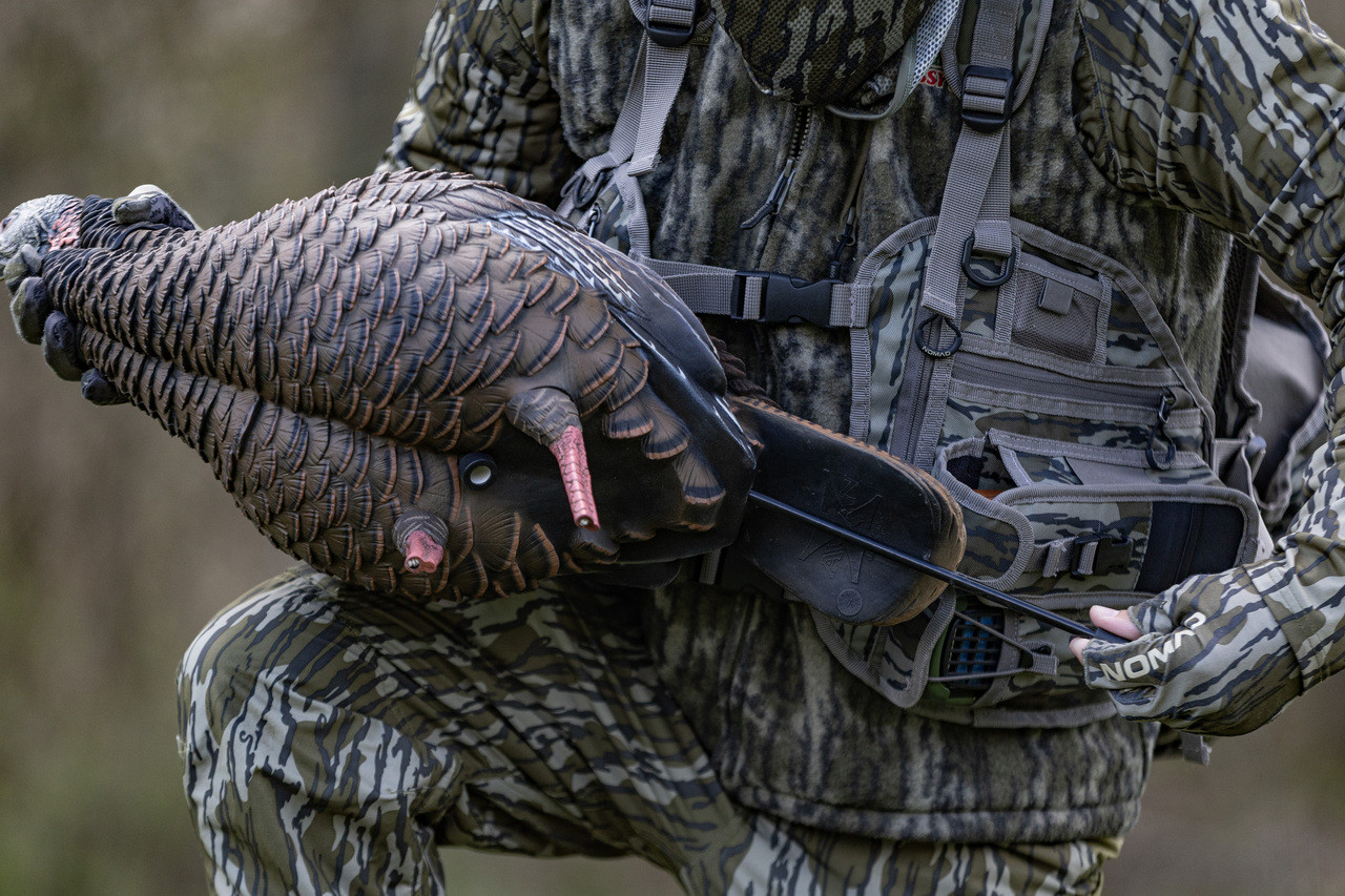 AVIAN X HDR Hen Decoy - Realistic Turkey Hunting Decoy