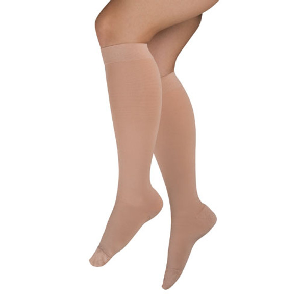 X-frm Surg Weight Stkngs 3xlg 30-40mmhg Below Knee Clsd Toe X-frm Surg Weight Stkngs 3xlg 30-40mmhg Below Knee Clsd Toe