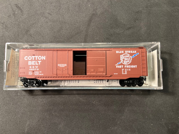 MICRO-TRAINS 33060 N COTTON BELT 50' STANDARD BOX CAR PLUG DOOR* NEW OLD STOCK  RD#48079