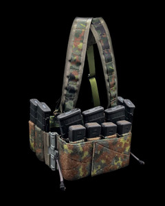 Brave Castle BCR-1 Flecktarn Chest Rig. Brave Castle BCR-1 Flecktarn Chest Rig.