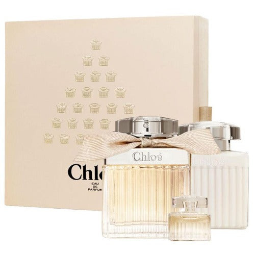 Chloe Eau De Parfum 3 Piece Gift Set 3 Piece Gift Set With 2.5 Oz